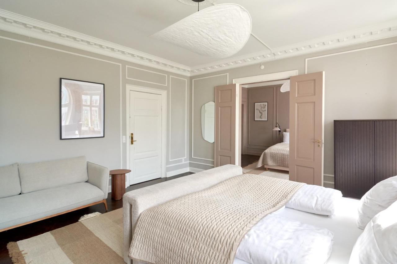 220sqm Designer - Center - Private Balcony Lejlighed